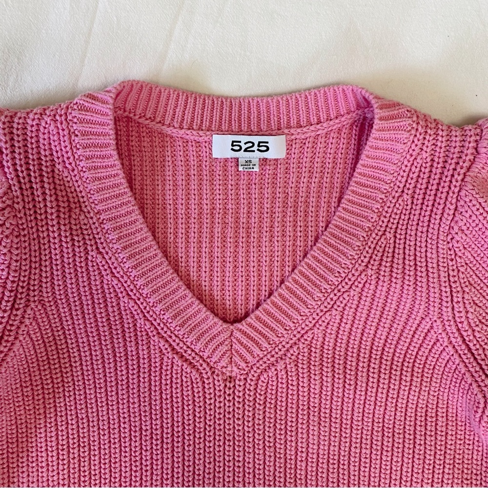 525 America V-Neck Puff‎ Sleeve Sweater - Picture 7 of 8